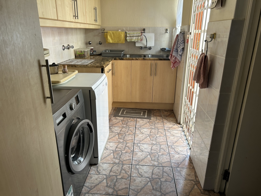 3 Bedroom Property for Sale in Hunters Estate Western Cape